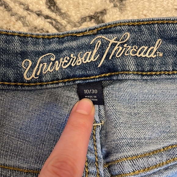 Universal Thread Jeans High Rise Straight Crop - Picture 5 of 6